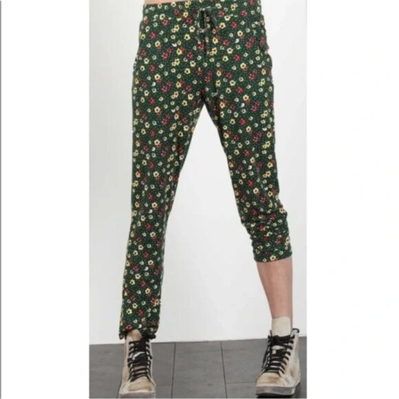 NWT POL Miss Daisy Olive Ditzy Floral Knit Lounge Pants - Picture 2 of 5